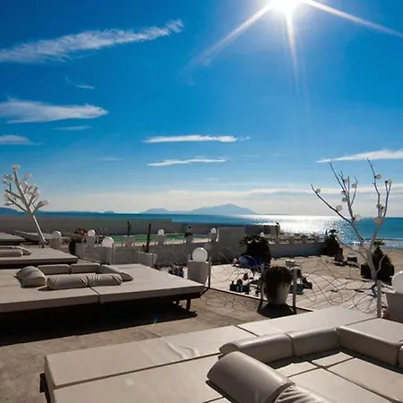 Willa La Bicocca Napoli, Spa, E Solarium Lago Patria
